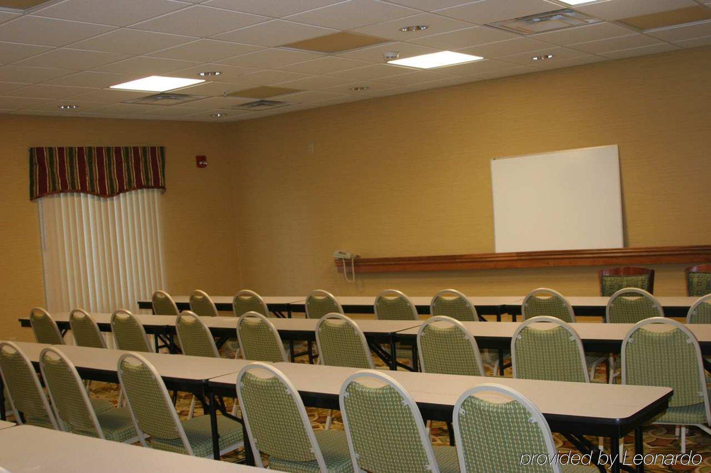 Hampton Inn QuincyQuincy  Létesítmények fotó